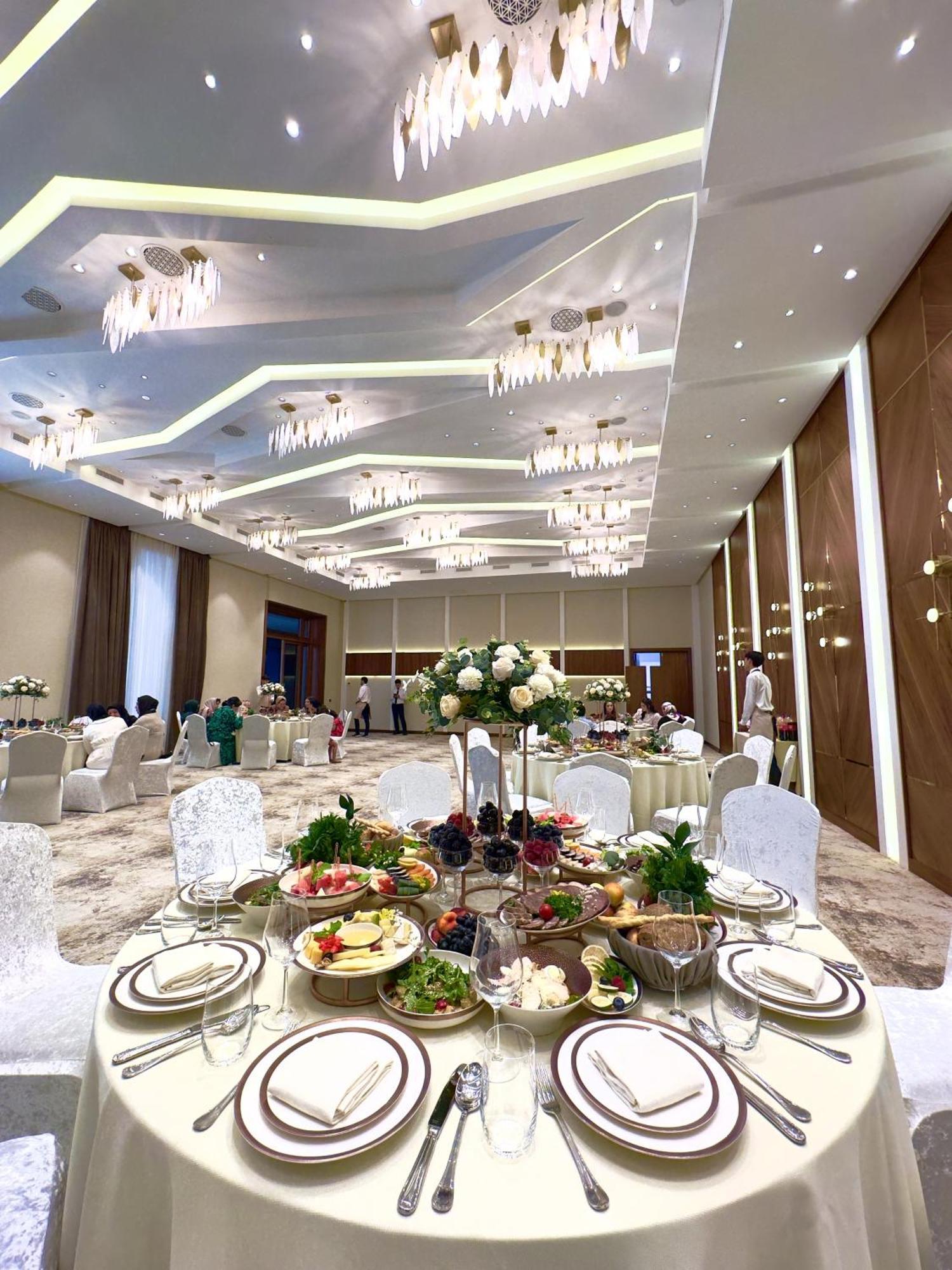 טשקנט Frankfort Hotel And Spa מראה חיצוני תמונה